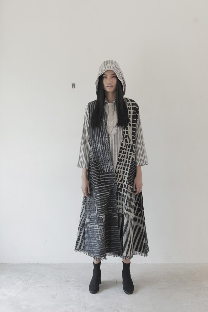 Batik-Dyed Sleeveless Dress with Pockets – LEKAT
